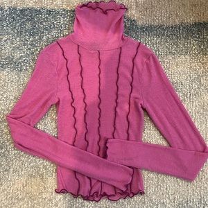 Urban Outfitters Lettuce Turtleneck